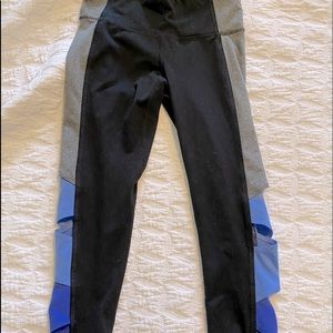leggings with blue criss cross detail